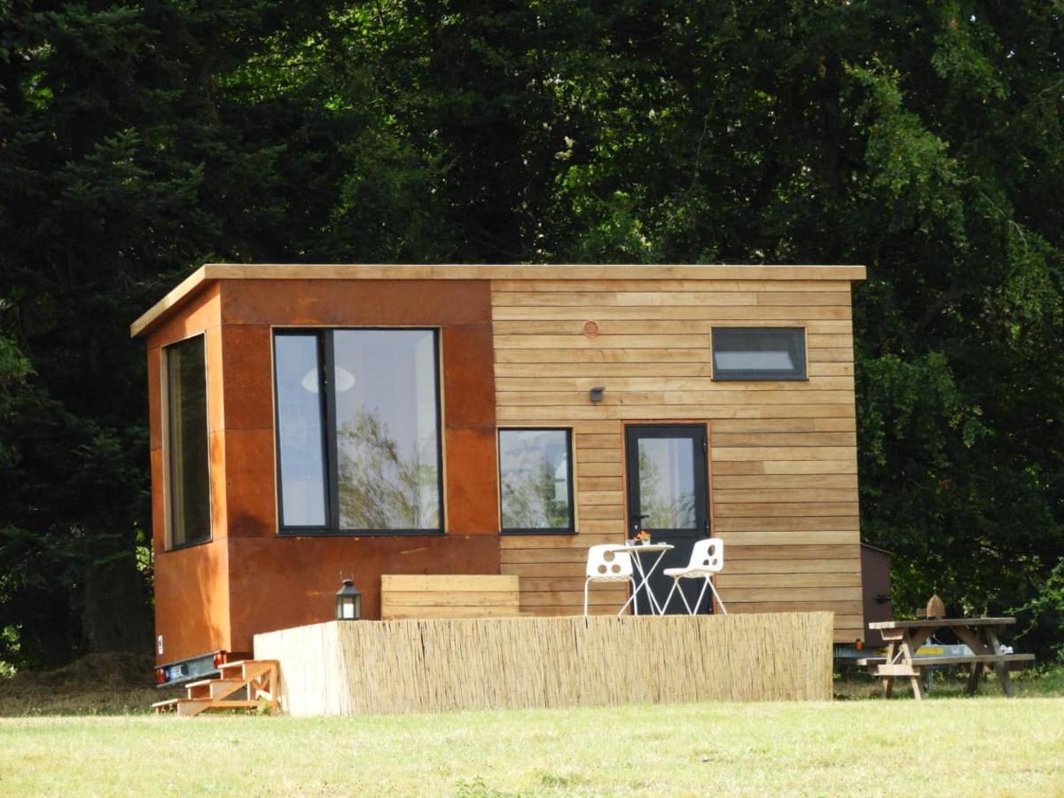 La Tiny Du Parc : Saint Symphorien Des Monts Villa Ernee Ngoại thất bức ảnh